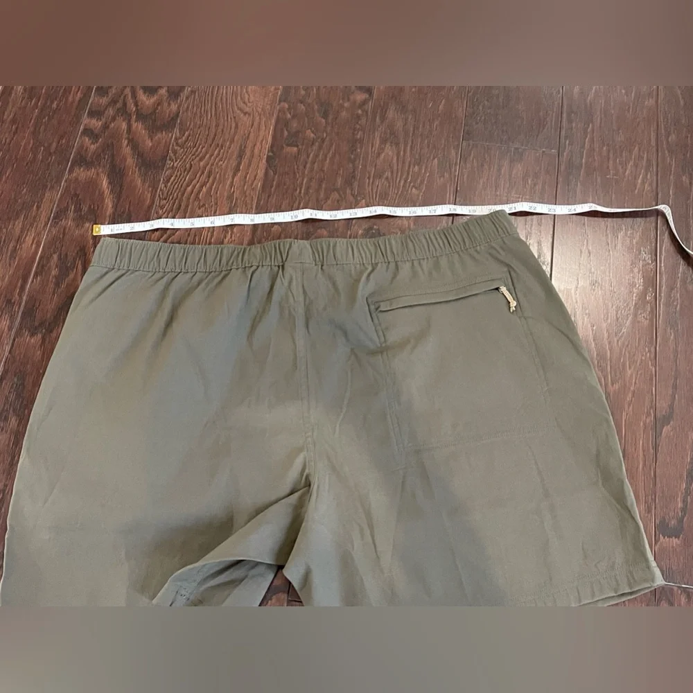 The North Face Class V Pull On Shorts Men Size XXL Taupe Green NEW